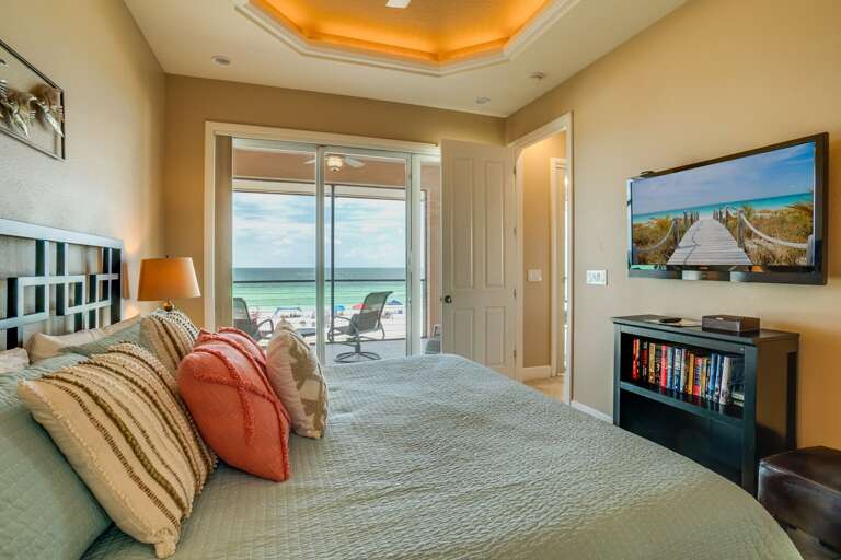 Primary Bedroom - King Bed