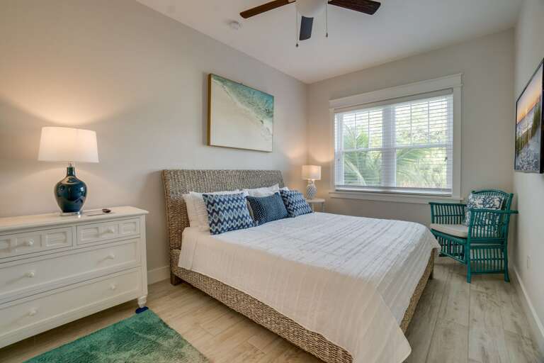 Bedroom 2 - King Bed