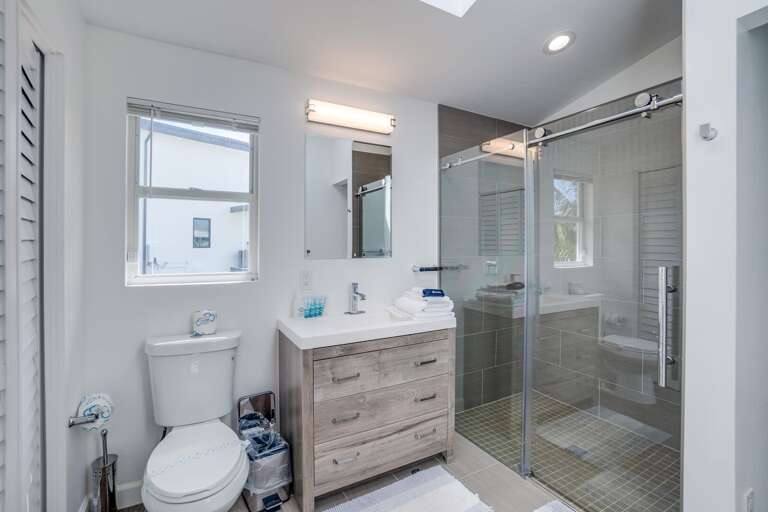 Unit A Primary Bathroom