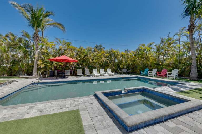 Private Heated Pool & Spa