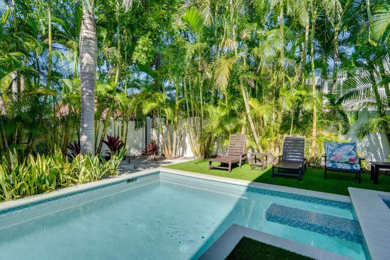 Private Heated Pool & Spa