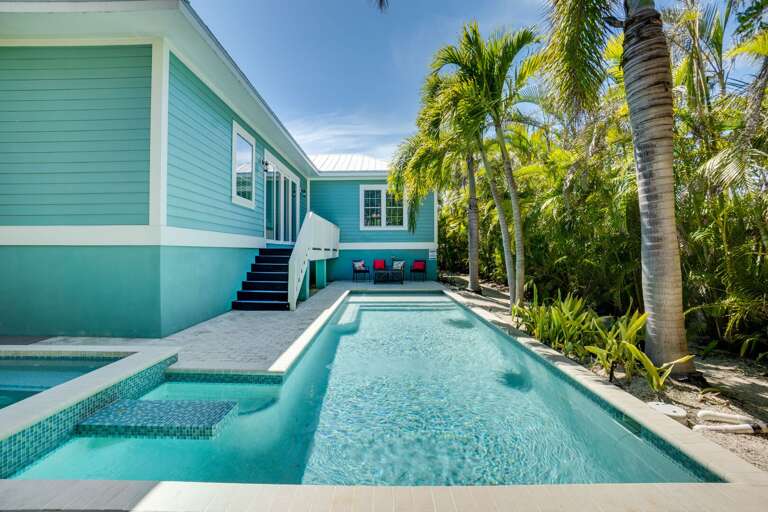 Private Heated Pool & Spa