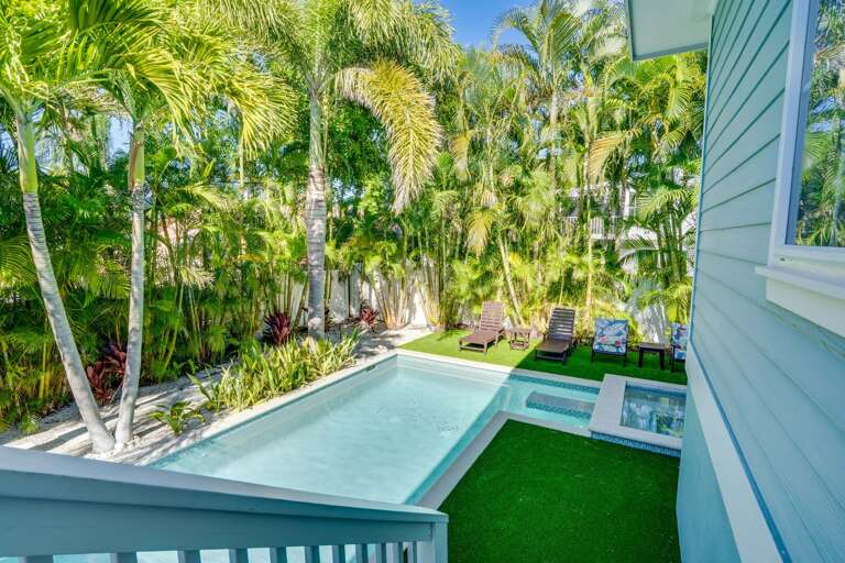 Private Heated Pool & Spa