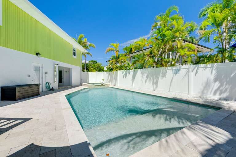 Private Heated Pool & Spa