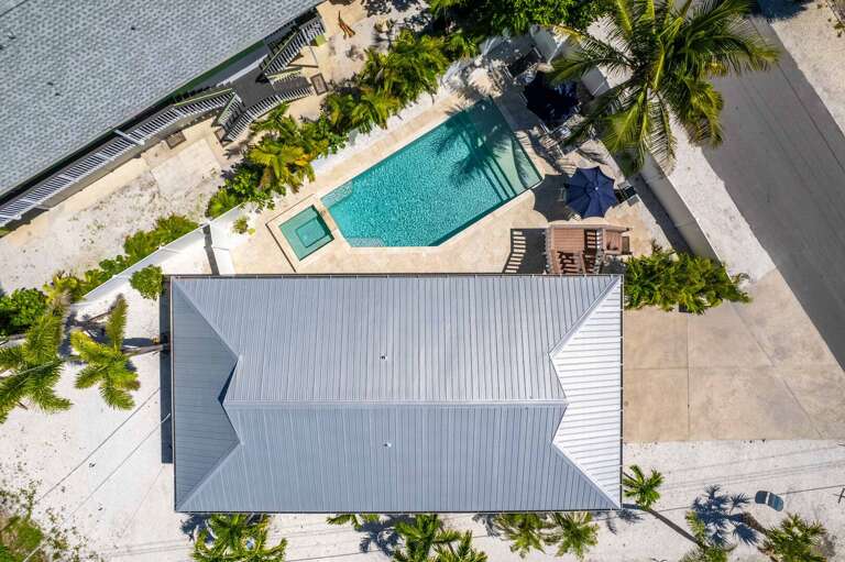 Private Heated Pool & Spa