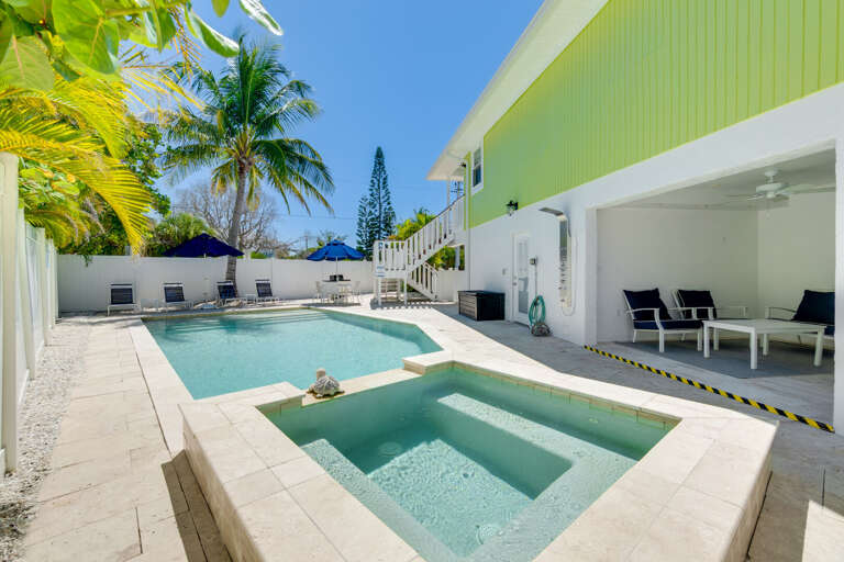 Private Heated Pool & Spa