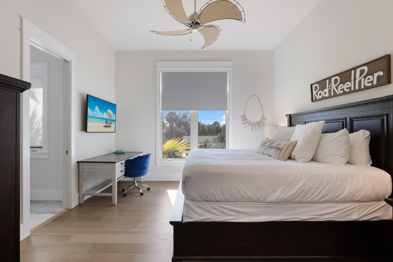 Bedroom 2 - King Bed