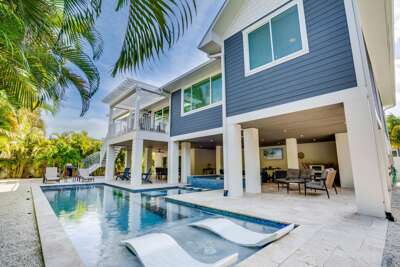 Private Heated Pool & Spa
