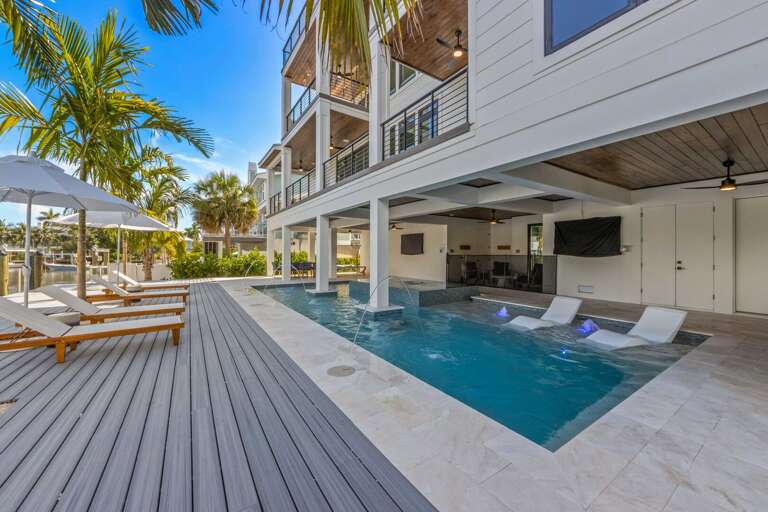 Private Heated Pool & Spa