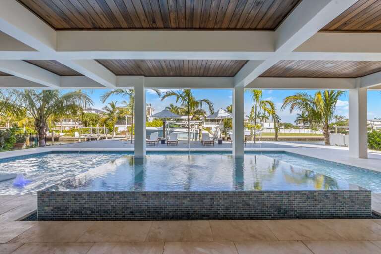 Private Heated Pool & Spa