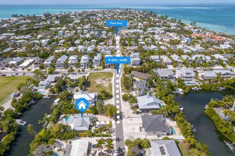 4 Min walk to Pine Ave