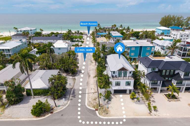 2 Min walk to Beach