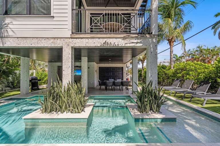 Private Heated Pool & Spa