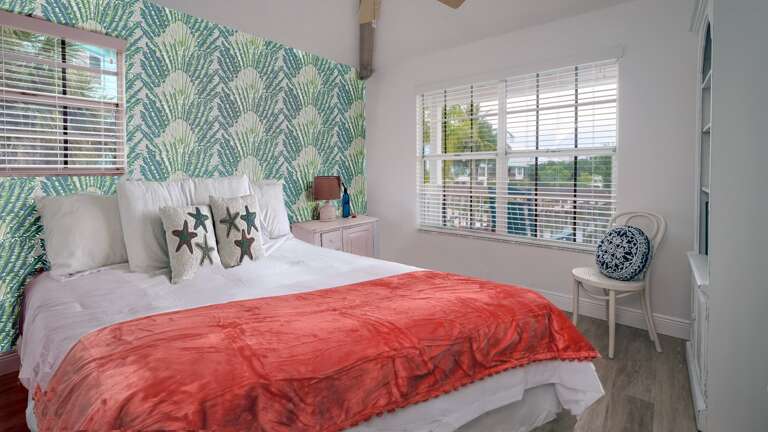 Twins can be Made into King upon Request