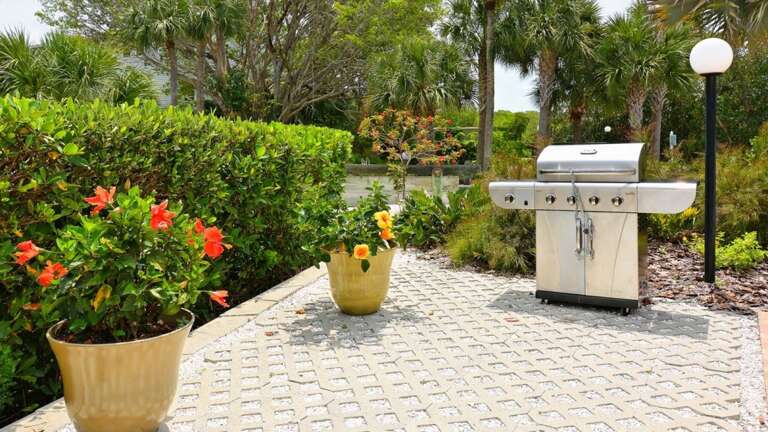 Community Grilling Area