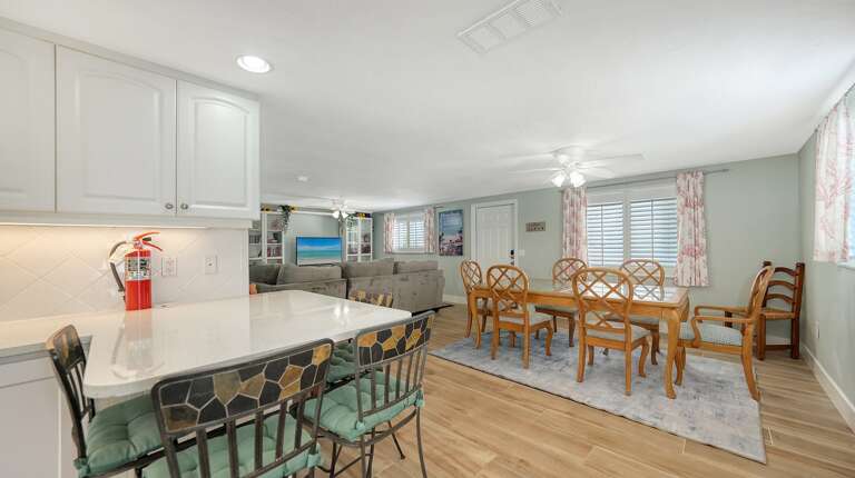 Extra counter seating