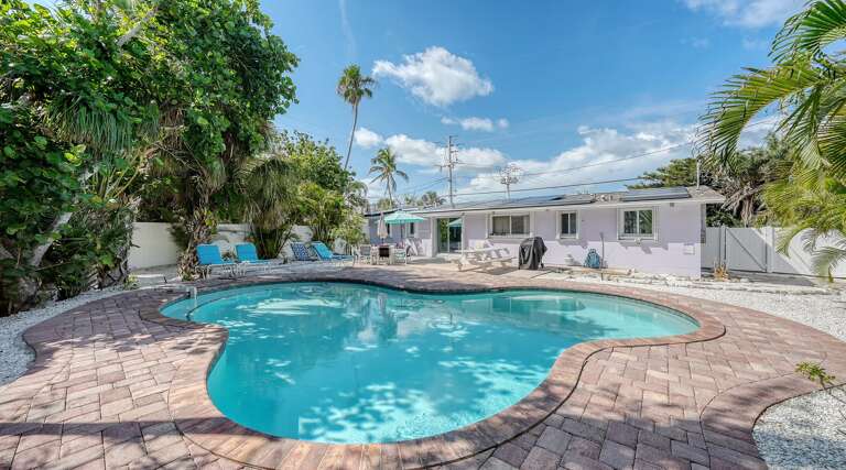 Refreshing on hot days