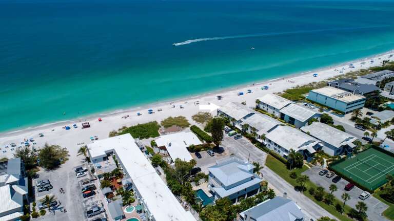 Miles of Shoreline to Enjoy