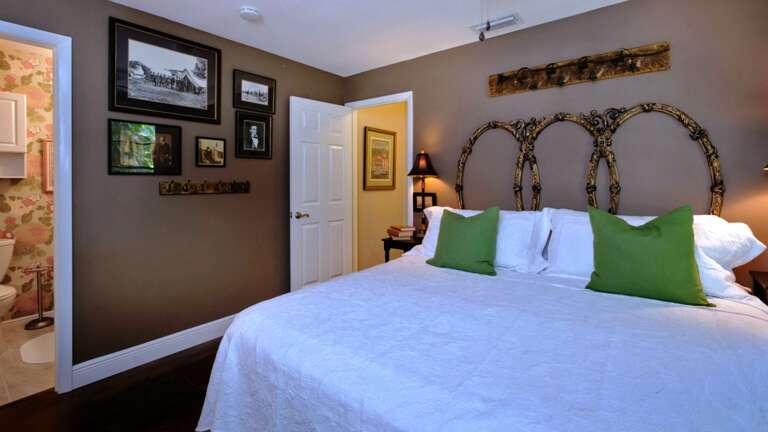 King Bed and En Suite Bath