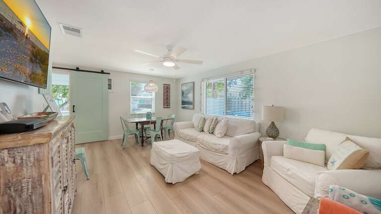 Comfortable furnishings Comfortable furnishings