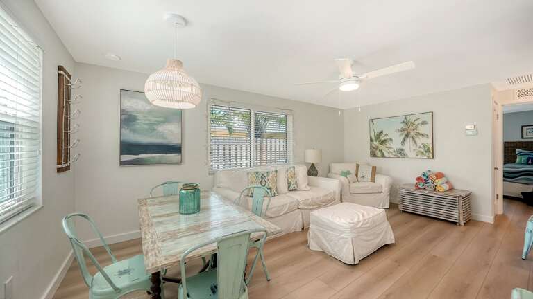 Seat 4 at the table Seat 4 at the table