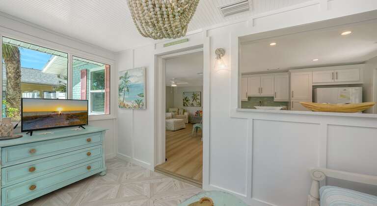 Watch TV or Escape to read Watch TV or Escape to read