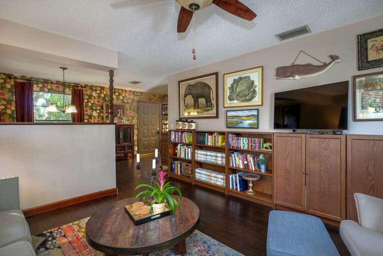 Log In to Your Favorite Apps on the Smart TV