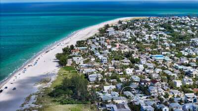 Beach bliss 2 houses away Beach bliss 2 houses away