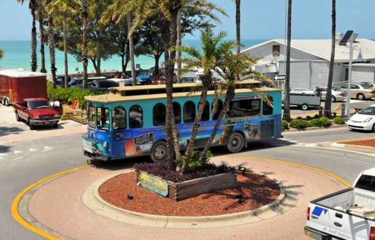 Free Island Trolleys Run from 6 am to 10 pm for Exploring