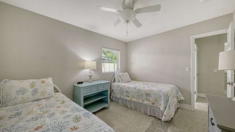 Bedroom 4 with Twin Beds (N)