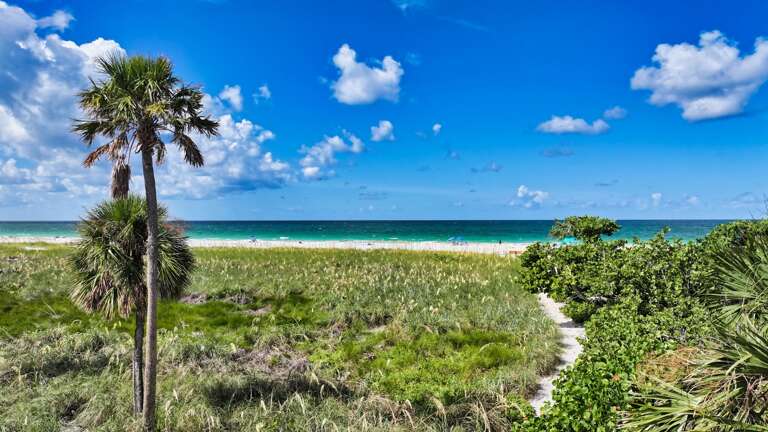 Beach path to Aqua Bliss