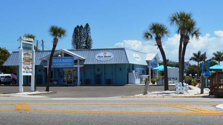 Keys Marina for Charter Fishing or Parasailing