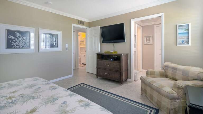 Primary  Bedroom with TV and En Suite Bath