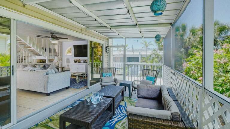 SIde door to balcony