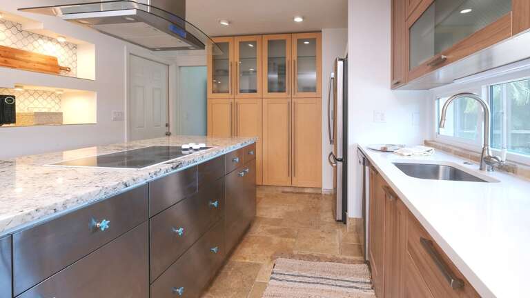 Beautifully appointed Kitchen