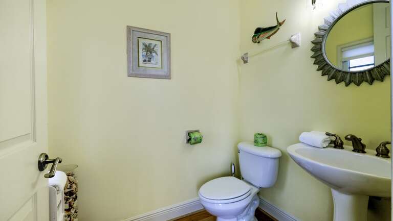 Half Bath on Main Level Half Bath on Main Level