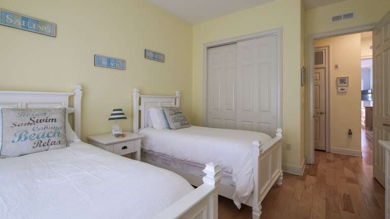 Third Bedroom has Twin Beds Third Bedroom has Twin Beds