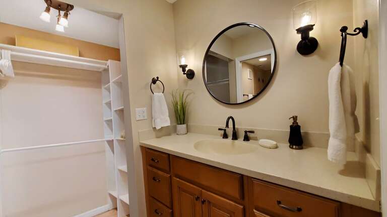 Spacious Bath with Large Vanity