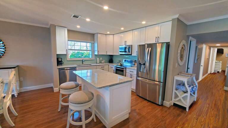 Hallway to Bedrooms and Laundry