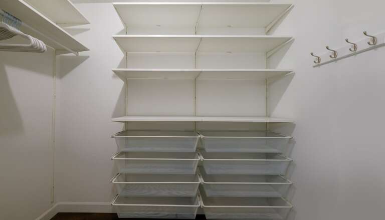 Walk-in closet