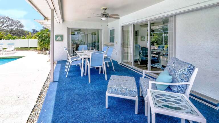 Easily spend all day poolside