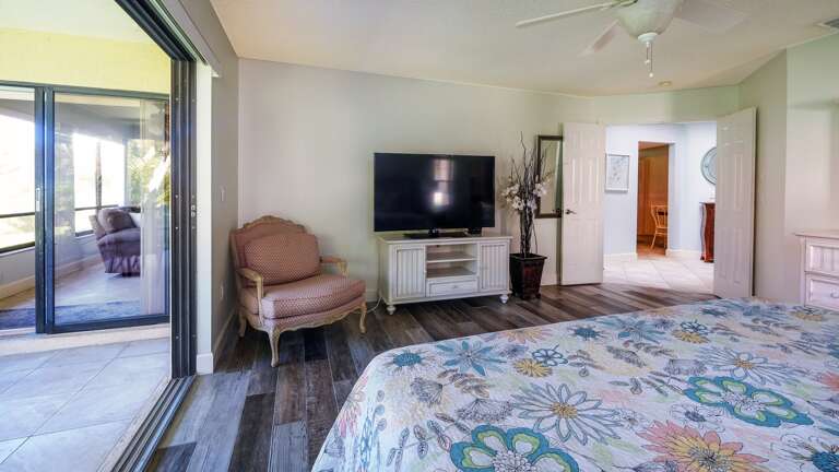 King Bed and Private TV