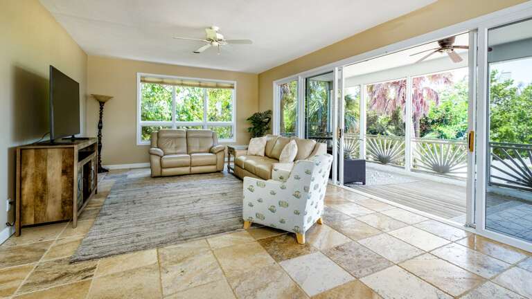 Comfortable Furnishings Comfortable Furnishings