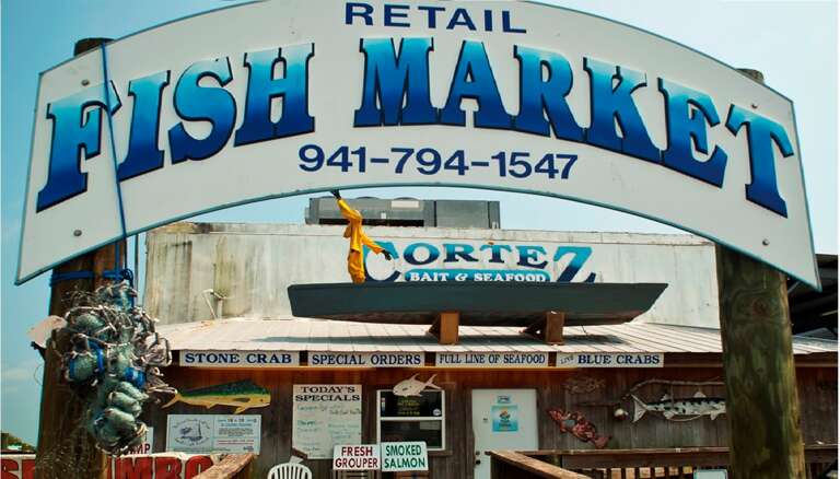 Enjoy Fresh Seafood in Cortez