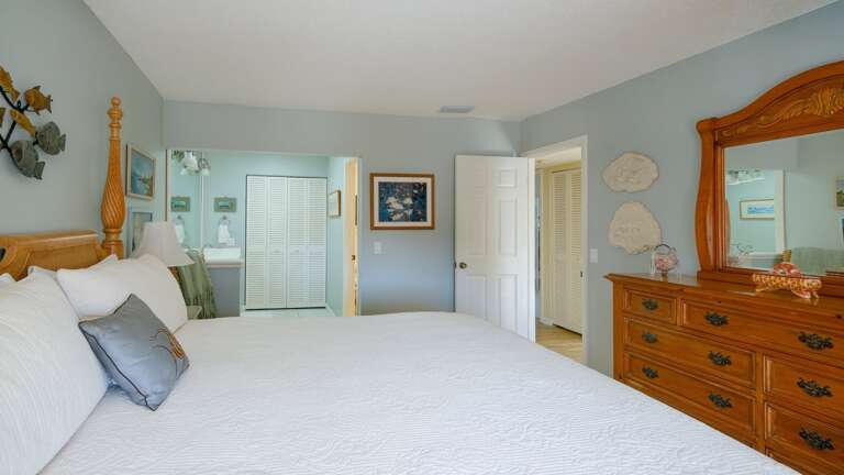 Primary Bedroom with King Bed