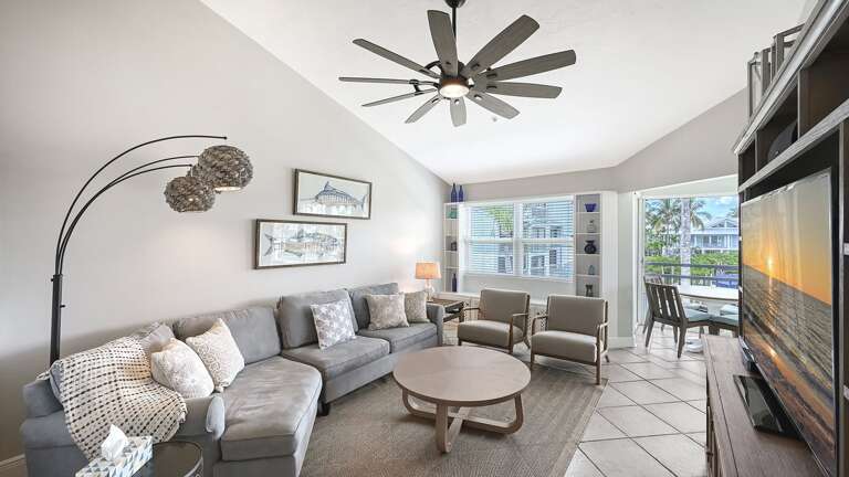 Spacious Living Area with Beautiful Views Spacious Living Area with Beautiful Views