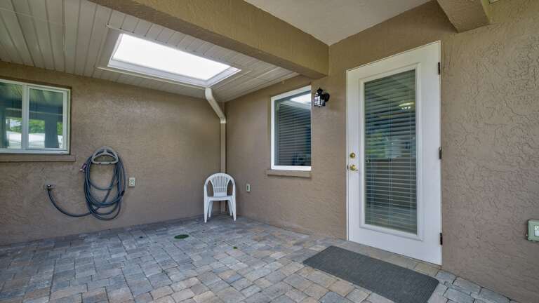 Entry to Guest Suite