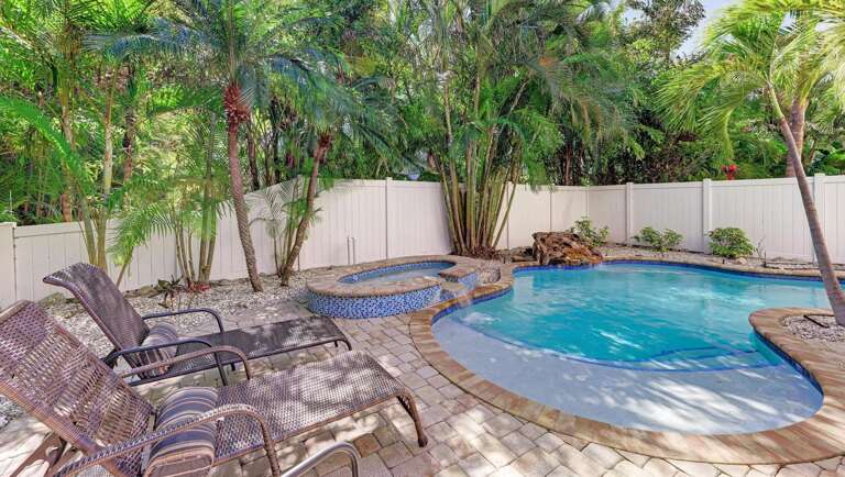 Shallow Seating for Kids or Dipping Toes