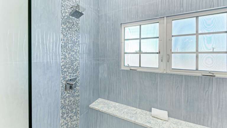 Shower Heads on Both Sides