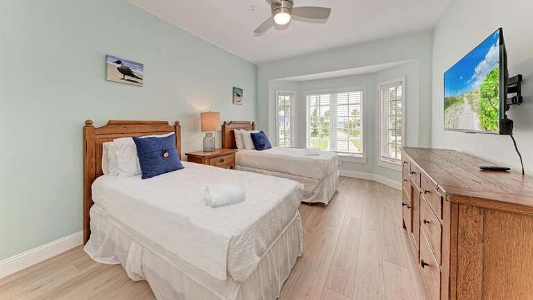 Second Bedroom with Bay Window and Bay View